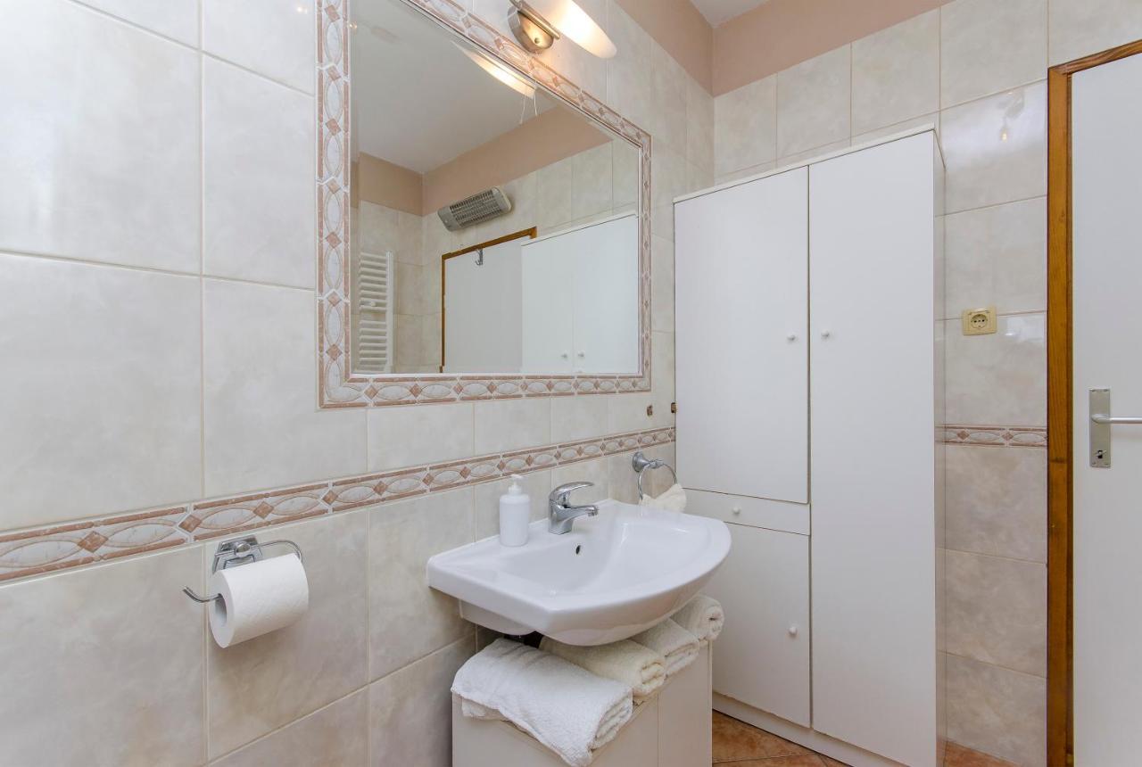 Fima Centar Stobrec Apartment Split Exterior photo